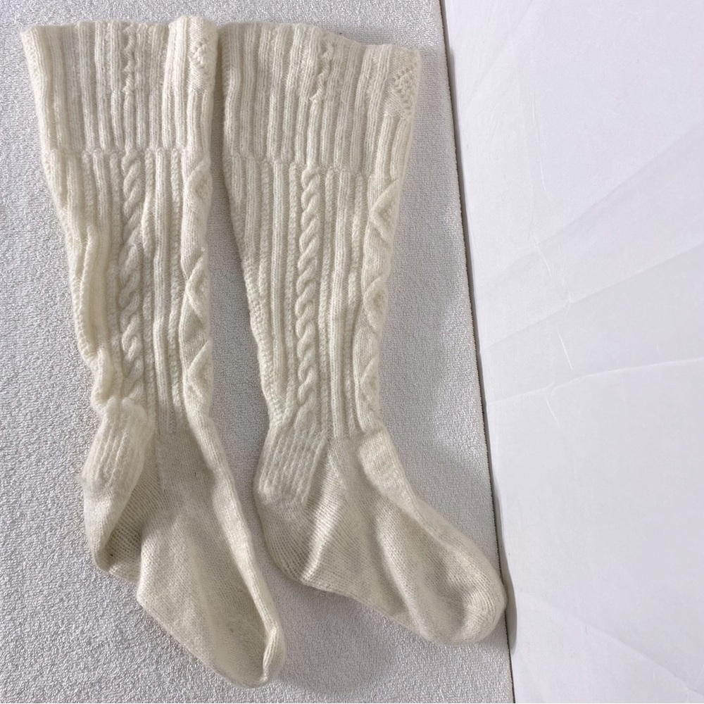 5/$25 Women’s Ecru Knit Knee High Boot Liners